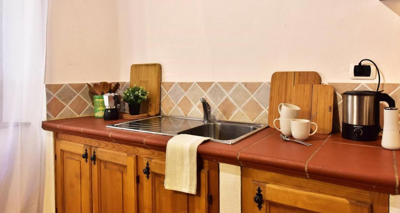 Rustico Ed Elegante Molina 3 By Holiday Solutions Orsenigo Esterno foto